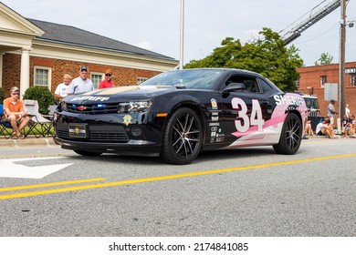 Kernersville North Carolina United States July 4, 2022 A Black And White Sheriff Car Driving Through The Fourth Of July Parade