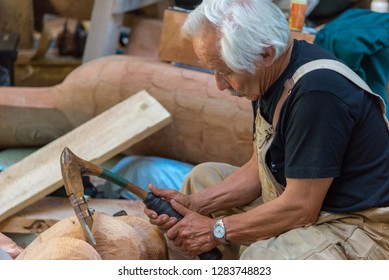 Ketchican, Alaska / USA - 06/30/2015 Alaska Natives, First People Of Alaska Creating Art, Carving And Dance