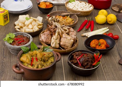 Indonesian Clinary Images Stock Photos Vectors Shutterstock