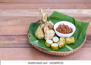 Ketupat, Lemang, Served With Serunding, Popular Malay Delicacies During Hari Raya Celebration In Malaysia