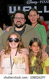 Kevin Smith With Jennifer Schwalbach Smith And Family  At The World Premiere Of 