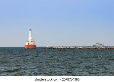 Keweenaw Waterway Upper Entrance Lighthouse, Michigan, USA
