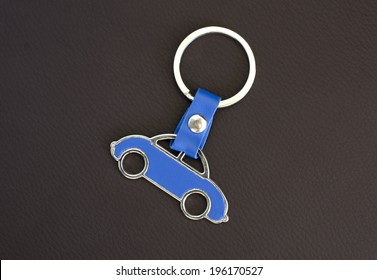 Key Chain Blue Car On Leather Pad