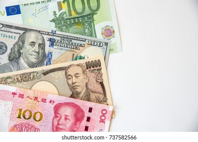 Symbols Of Chinese Yuan And Japanese Yen Images Stock Photos Vectors Shutterstock