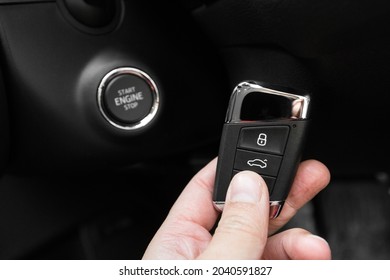 Keyless Remote Control System Of A Modern Car