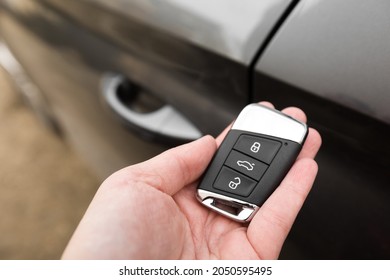 Keyless Remote Control System Of A Modern Car