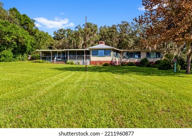 Keystone Heights, Florida USA - October 9, 2022: Exterior Ranch Home On A Lake