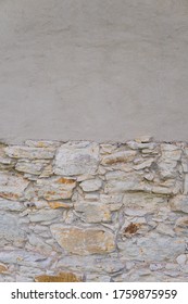 Keystone Wall With Limestone Stone Texture
