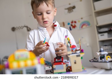 4,782 Kids construction shop Images, Stock Photos & Vectors | Shutterstock