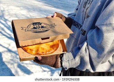  Khachapuri Food Truck Selling Georgian Cheese Bread, Imeruli.  Bread Is In The Box. Ville Haapasalo Is A Finnish Actor, But More Famous In Russia. Nurmijarvi, Finland -03-19-2021