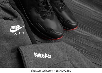 nike shoes and clothes