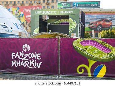 KHARKOV, UKRAINE - JUNE 5:  FANZONE in Kharkov on June 5, 2012 in Kharkov, Ukraine. Zone for the fans UEFA EURO Championship in 2012 in Kharkov, Ukraine.