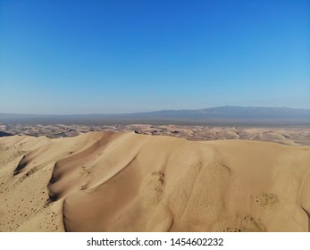 Khongor Sandune Gobi Desert Mongolia Stock Photo 1454602232 | Shutterstock