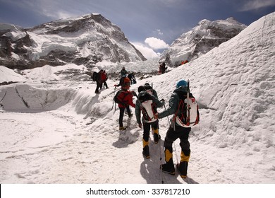 KHUMBU GLACIER, MOUNT EVEREST: Unidentified Climbers Trekking To Khumbu Glacier For Training On 14 April 2014. 