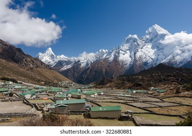 Khumjung Village View