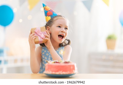 4,673 Little girl wishing in birthday party Images, Stock Photos ...