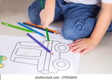 3,179,821 Kids coloring in Images, Stock Photos & Vectors | Shutterstock