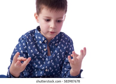 Kid Counting On Fingers. 