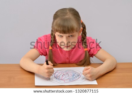Kid draws a test pattern with dark colors