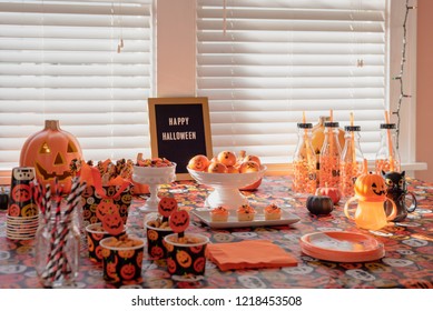 Kid Friendly Halloween Party Table