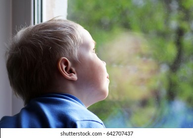 A Kid On The Window Waiting, Boy