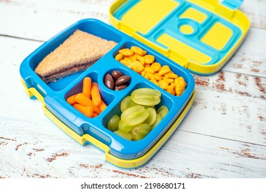 Kid School Lunch Bento Box Set, Healthy Food Options For Toddler And Young Kids. Finger Food Lunch Ideas For Kids.