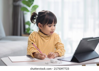 kid self isolation using tablet