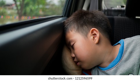 Kid Sleep On Car, Child Feel Sick, Sleep On Car Seat
