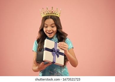 Kid Wear Golden Crown Symbol Of Glory. Beauty Pageant. Little Princess. Girl Wear Crown. Princess Manners. Award Concept. Gift Box. Winner Of Beauty Competition. International Beauty Contest.