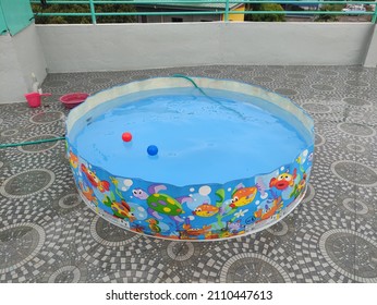 A Kiddie Pool Filled With Water