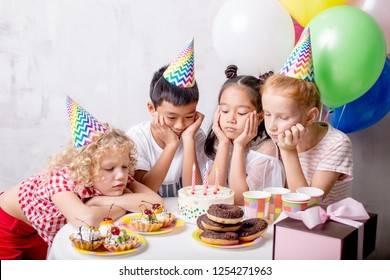 1,997 Kids Birthday Party Sad Images, Stock Photos & Vectors | Shutterstock