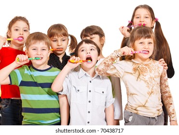 Kids Crowd Cleaning Teeth, Over White