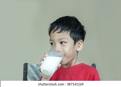 Kids Drinking Milk