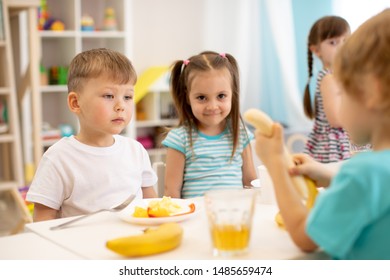 Kids Have Lunch Daycare Centre Children Stock Photo 1485659474 ...