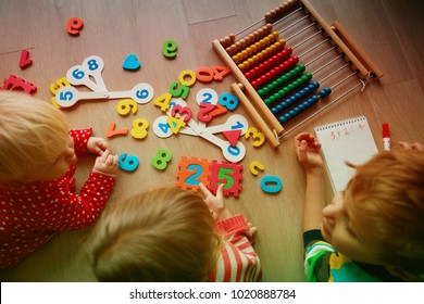 Kids Learning Numbers, Abacus Calculation