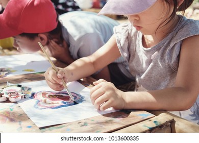 Kids Painting Art Outdoor Activity, Homeschooling Montessori Education