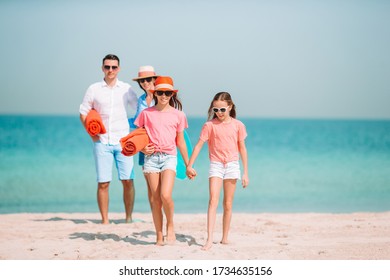 Happy Family On Beach Summer Vacation Stock Photo 1934065430 | Shutterstock