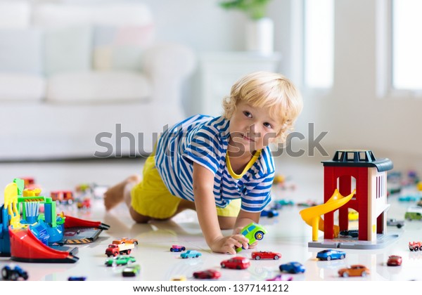 kids play garage