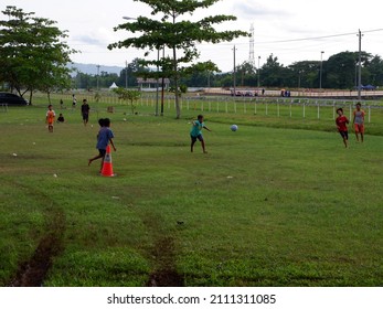 Kids Are Playing Football On The Field. January 23, 2022, Yogyakarta, Indonesiabangunan Stadion Sultan Agung Di Bantul Untuk Bermain Sepakbola Dan Olah Raga