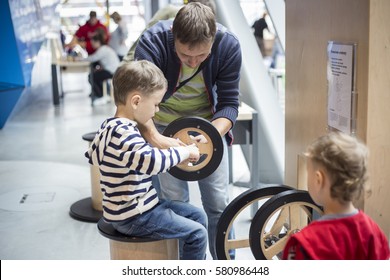 Kids In Science Center