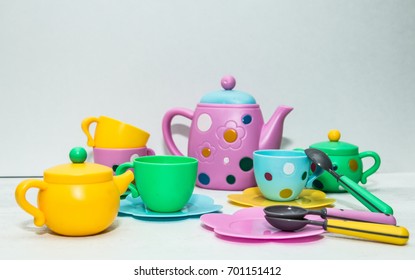 Kids Tea Coffee Serving Set, Colorful Cups, Saucers, Spoons, Teapot, Sugar Bowl, Creamer