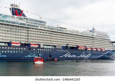 Mein Schiff 1 Images Stock Photos Vectors Shutterstock