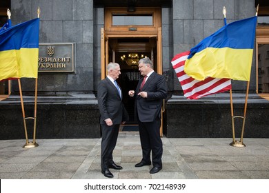 KIEV, UKRAINE - Aug 24, 2017: Meeting Of Ukrainian President Petro Poroshenko And United States Secretary Of Defense James Mattis.