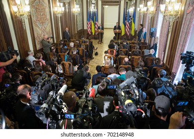 KIEV, UKRAINE - Aug 24, 2017: Meeting Of Ukrainian President Petro Poroshenko And United States Secretary Of Defense James Mattis.