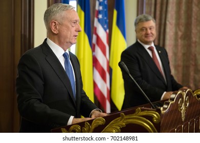 KIEV, UKRAINE - Aug 24, 2017: Meeting Of Ukrainian President Petro Poroshenko And United States Secretary Of Defense James Mattis.