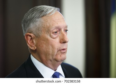 KIEV, UKRAINE - Aug 24, 2017: Meeting Of US Secretary Of Defense James Norman Mattis And Ukrainian President Petro Poroshenko