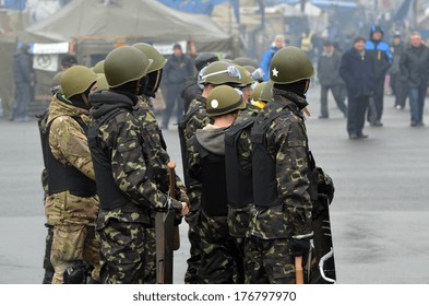 4,339 2014 ukrainian revolution Images, Stock Photos & Vectors ...