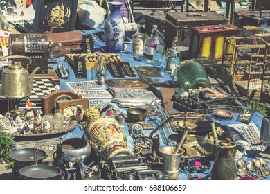 KIEV, UKRAINE - July 2017: Flea Market In Kiev. Old Vintage Stuff For Sale. Different Used Products: Furniture, Electronics, Utensils For Sale On Secondhand Market In Kiev, Ukraine