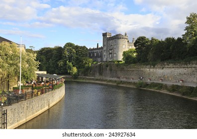 Kilkenny Castle. Historic Landmark In The Town Of Kilkenny In Ireland.