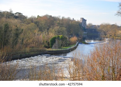 Kilkenny Castle And The River Nore